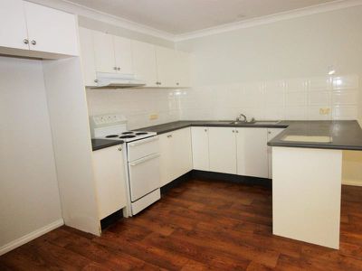 4 / 204 Rocket Street, Bathurst