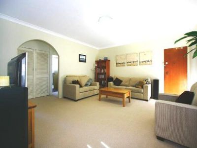2 / 13 Mercury Street, Wollongong