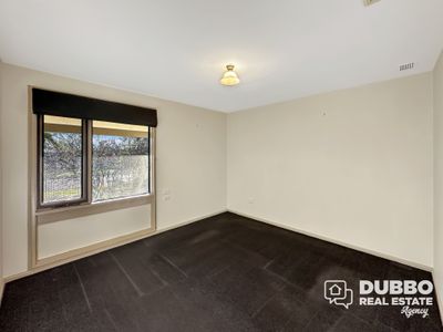 12 Columbia Drive, Dubbo