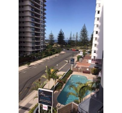 403 / 8 Albert Avenue, Broadbeach