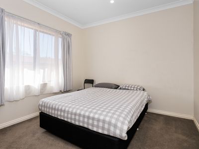 29 Gatacre Drive, Somerville