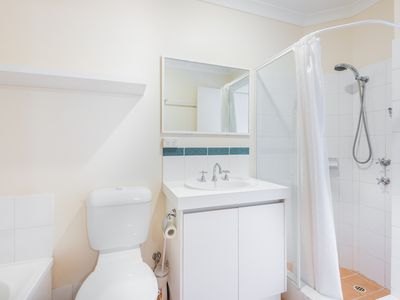 18 Easton Lane, Doubleview