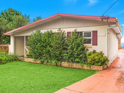 93 The Boulevarde, Oak Flats