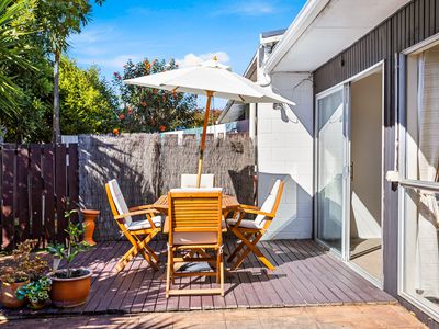 4/109A Te Atatu Road, Te Atatu South