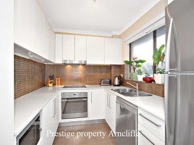 15 / 33 - 37 Burrows St, Arncliffe