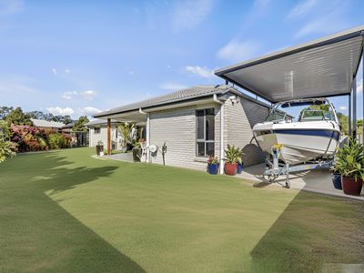 22 Lakeview Road, Morayfield