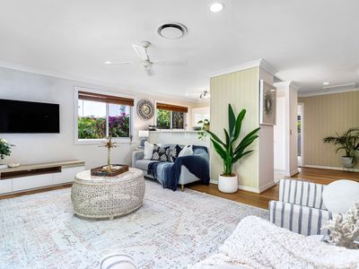 16B Oak Avenue , Surfers Paradise