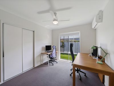 13 Morna Place, Coomera Waters