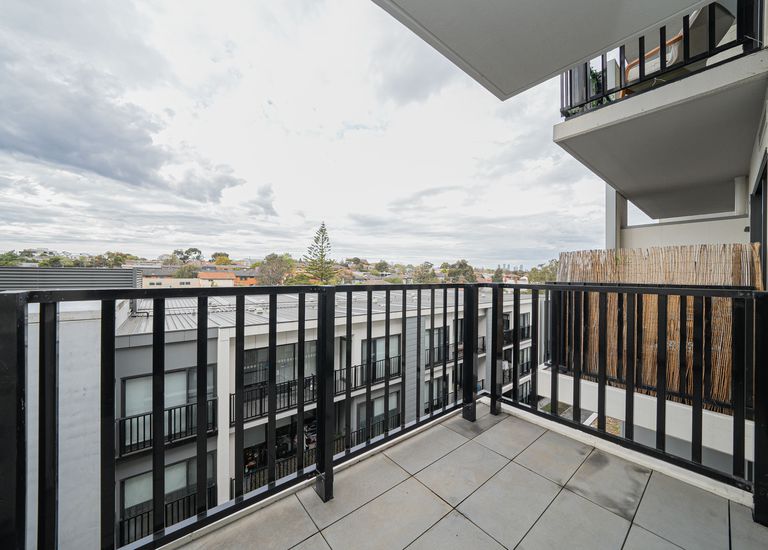 410 / 12 Olive York Way, Brunswick West
