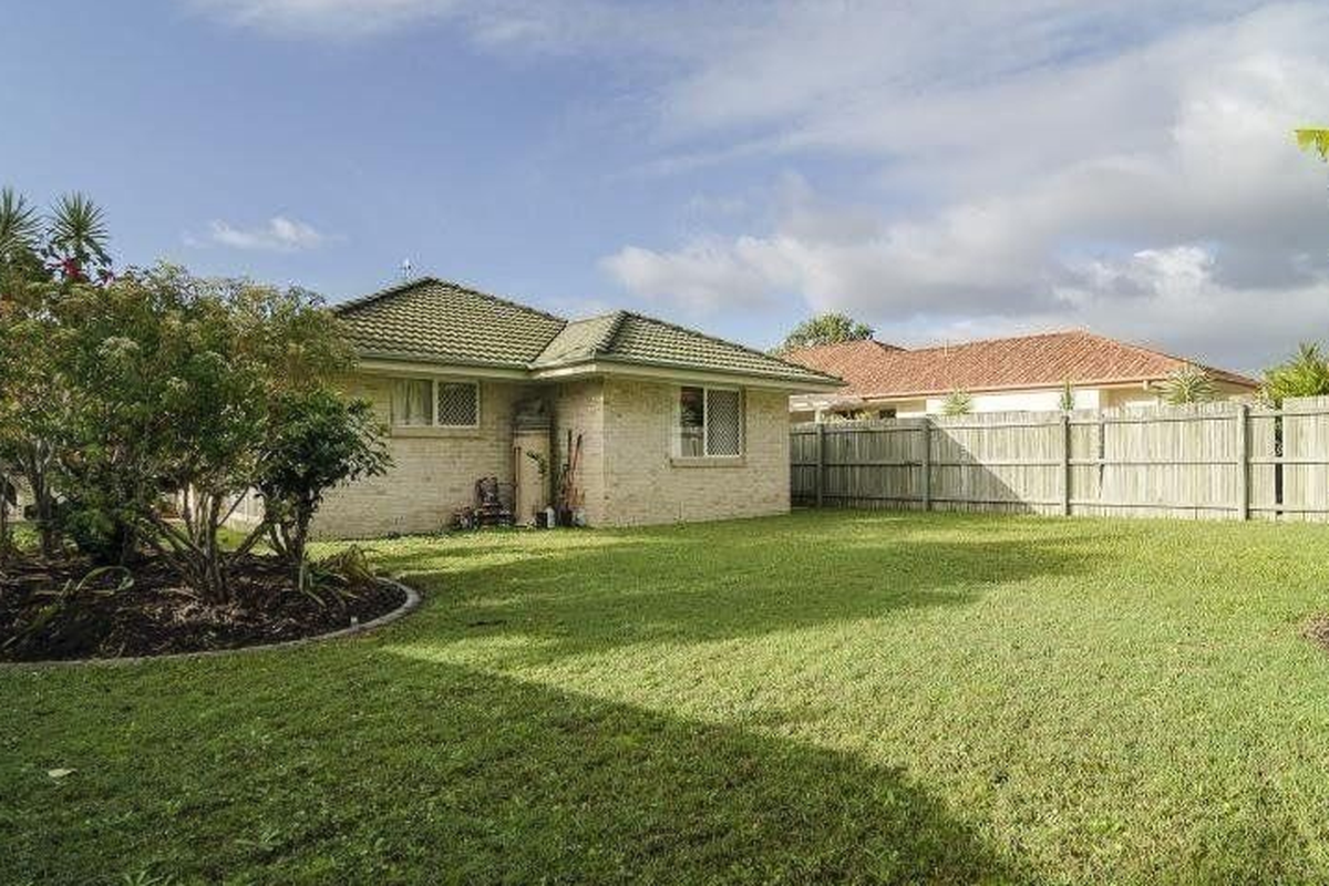 70 Outlook Dr, Tewantin