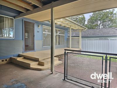 24 ISLAND POINT ROAD, St Georges Basin