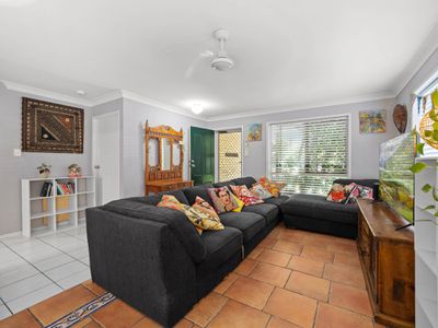 1 / 2 Denison Court, Capalaba