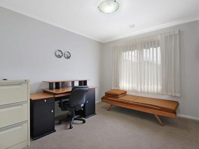 5 Inwood Cres, Wodonga