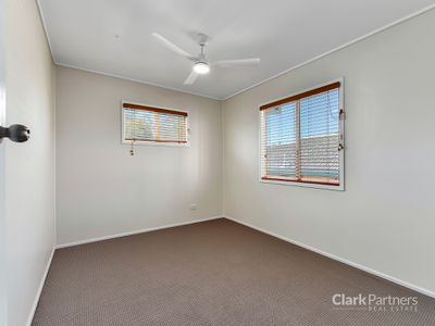 16 Valiant Crescent, Strathpine