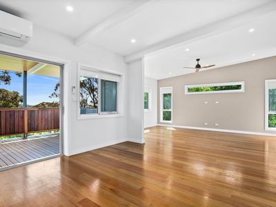 130C Farmborough Road, Farmborough Heights