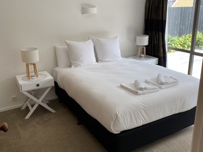2/26 Kitchener Road, Takapuna