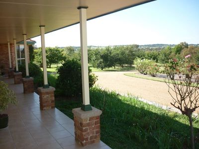 4L Debeaufort Drive, Dubbo