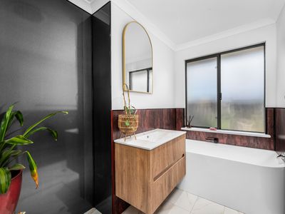 37A Galliers Avenue, Armadale