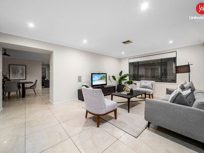 8 Avoca Close, West Hoxton