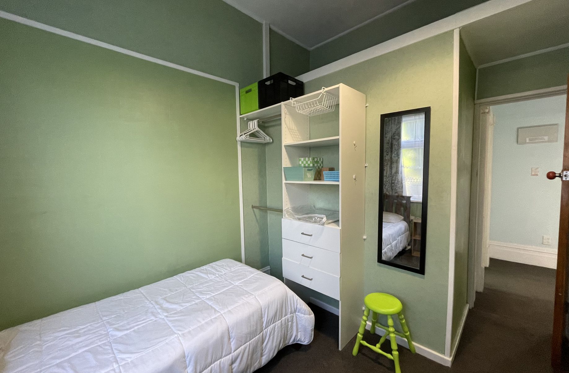 4 / 11 Paris Street, North East Valley