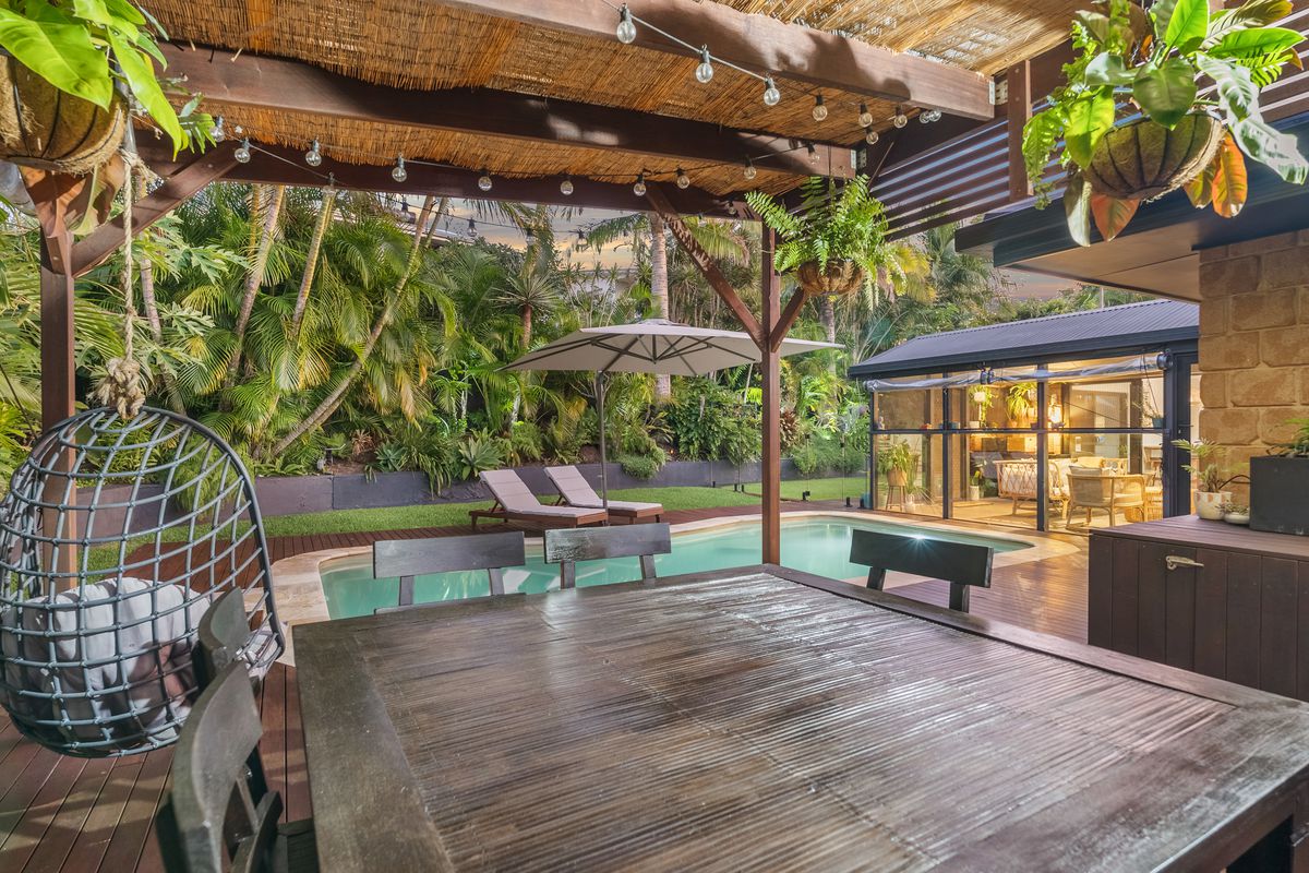 6 Lakeside Way, Lennox Head