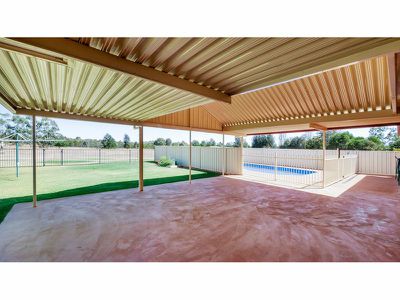 21R Wilfred Smith Drive, Dubbo