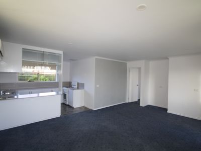 3 / 5 Church Street, Wynyard