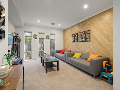 30 Dalby Street, Hilbert
