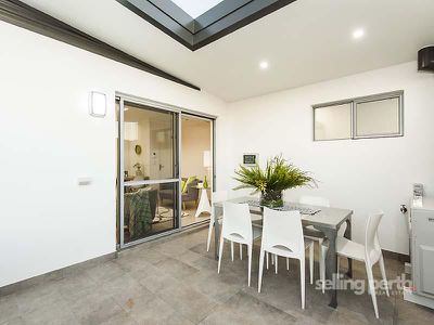 8 / 76 Waterloo Street, Joondanna