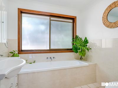 14 Narooma Drive, Ocean Shores