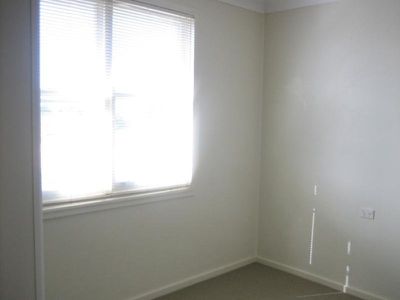 23 Wybalena Avenue, Koonawarra