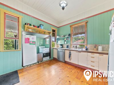 6 Shelley Street, Brassall