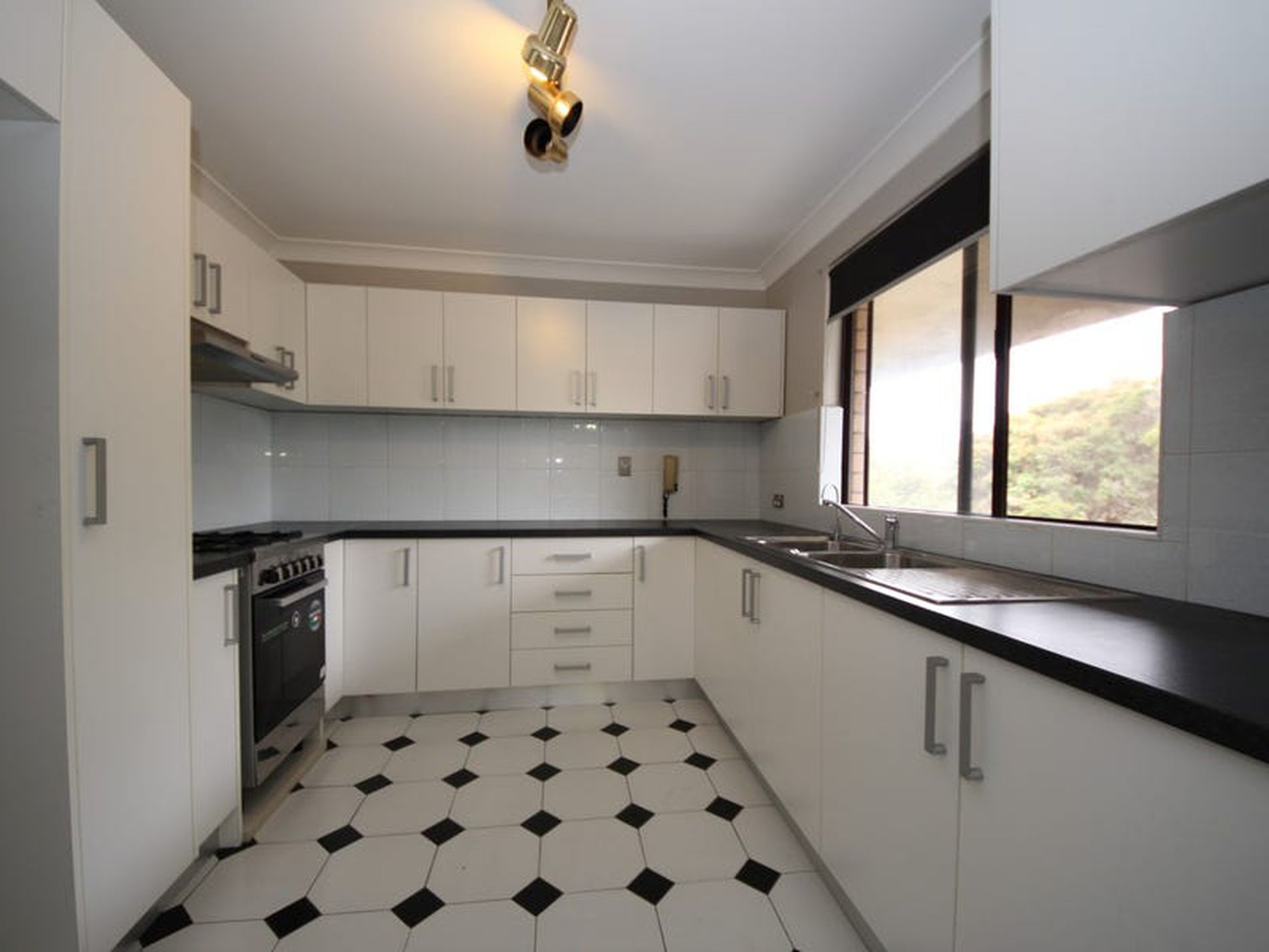 54 / 7 De Witt Street, Bankstown