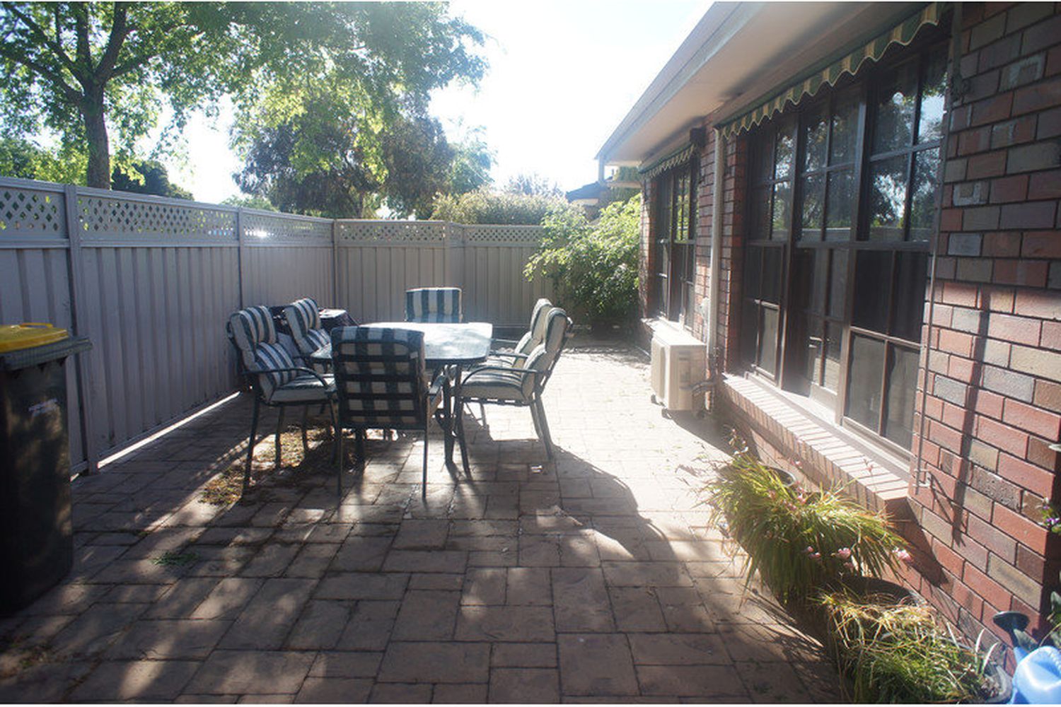 1 / 17 Pynsent Street, Horsham