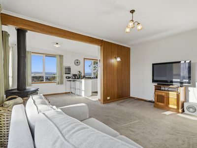 31 New World Avenue, Trevallyn