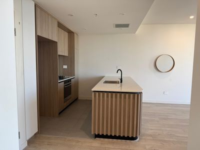 2207 / 14 Hill Road, Wentworth Point