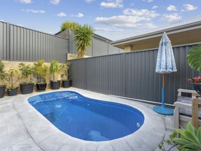 10 Greenock Rd, Baldivis