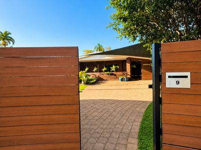 9 Compass Court, Woodroffe