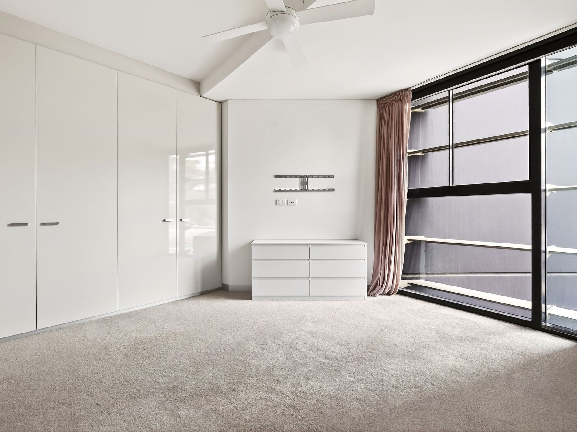 2c/635 St Kilda Road, Melbourne