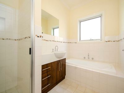 11 St Martins Drive, Mount Gambier
