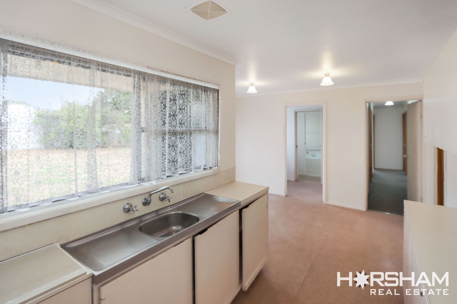 12 Shirley Street, Horsham