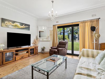 3 Valetta Street, West Wollongong