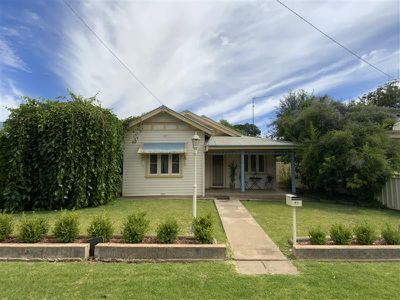 41 FARRAND  Street, Forbes