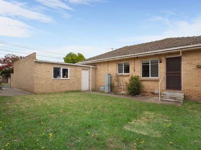 144 Bignell Road, Bentleigh East