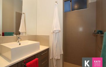 21 Florence Terrace, Beaconsfield