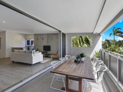 96 Duporth Avenue, Maroochydore