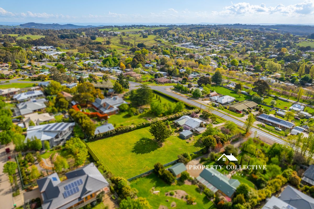 19 Kerferd Road, Beechworth