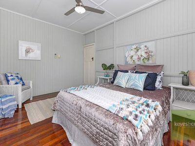 8A Tuffley Street, West End