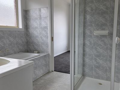 1 / 77 South Avenue, Altona Meadows