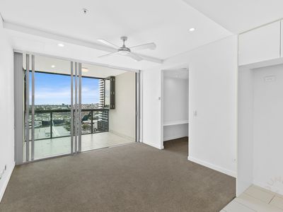 1117 / 16 Hamilton Place, Bowen Hills